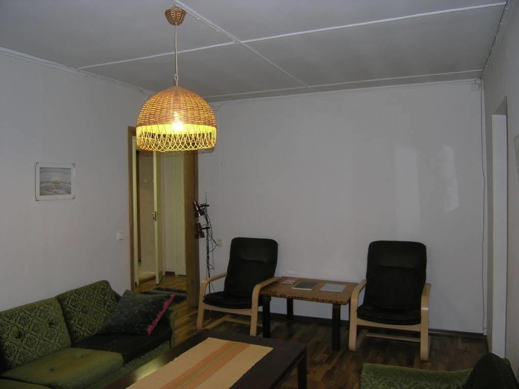 Kohtu Apartment Unique Kuressaare Exteriör bild