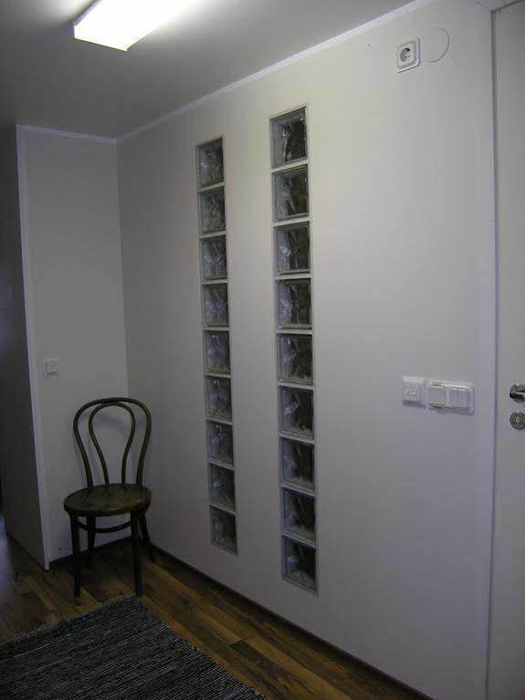 Kohtu Apartment Unique Kuressaare Exteriör bild